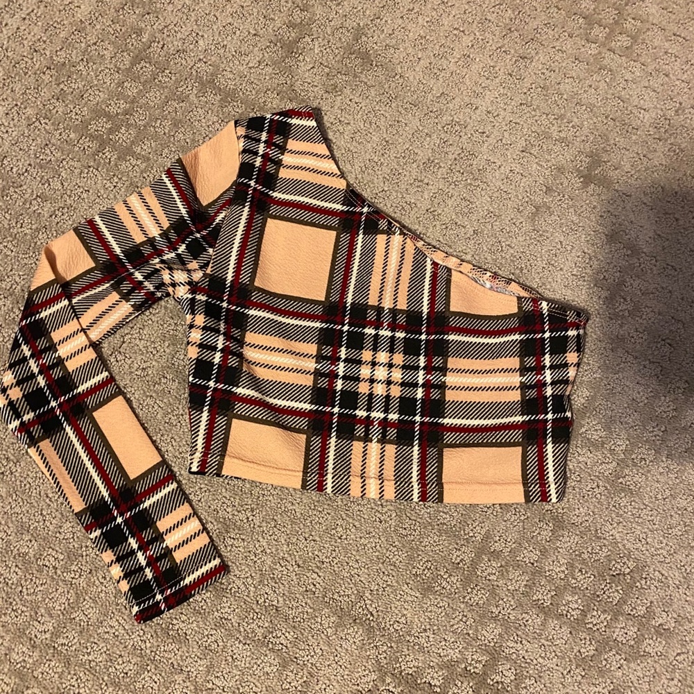 Women’s Shein shirt